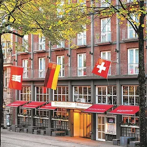 巴塞尔酒店 酒店
