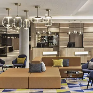 Courtyard By Marriott Hotel
